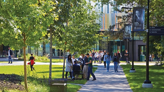 University of Toronto students on campus